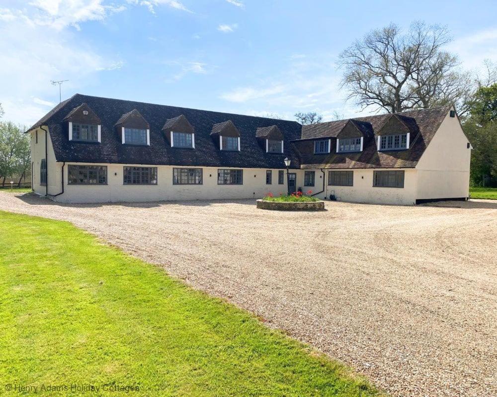 Priory Coach House - Church Norton เซลซี ภายนอก รูปภาพ